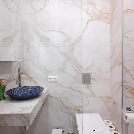 Stylish 1bd In The Heart Of The By Flat Mаnager *